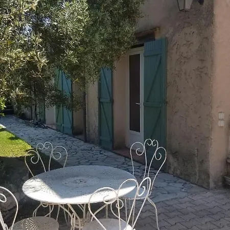 Studio Avec Piscine Dans Mas Provencal * Cagnes-sur-Mer